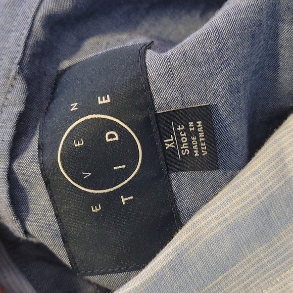 Even tide button down size XL sky blue/white - Picture 2 of 3